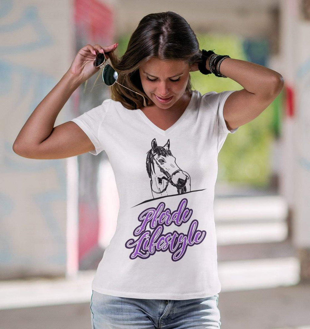 Pferde Lifestyle - Ladies V-Neck Shirt - SHERADE Media